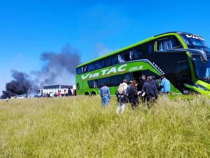 399273715_850761643215971_7285655181131487808_n