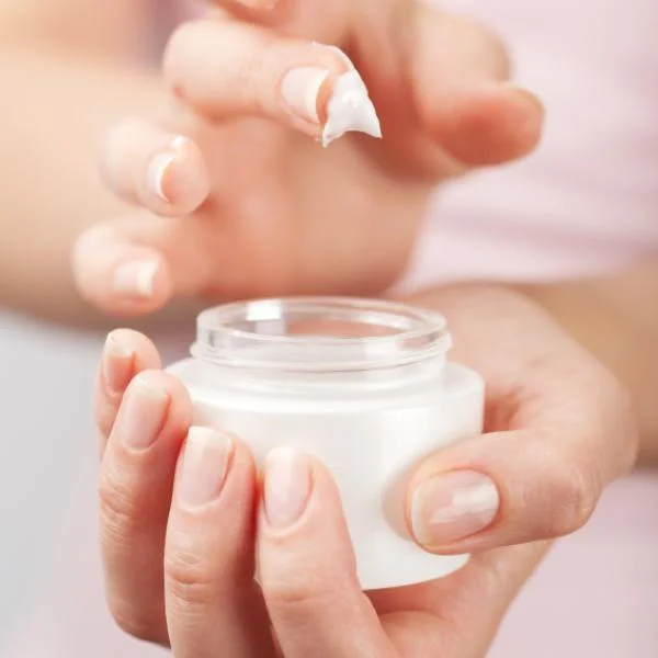 que_diferencia_existe_entre_las_cremas_hidratantes_y_las_nutritivas_7272_600_square