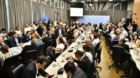 images - 2025-12-17T065343.479