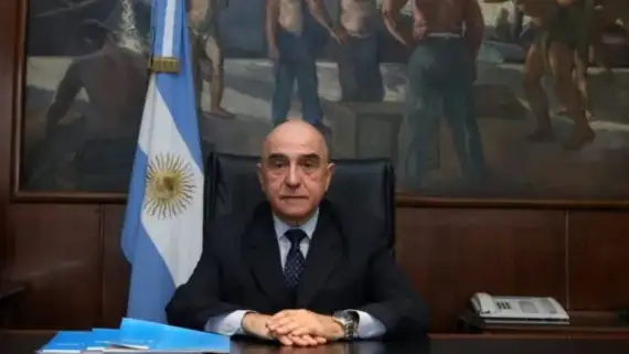 alejandro-vilches-2084700