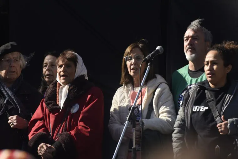 san-cayetano-plaza-mayo-7jpg