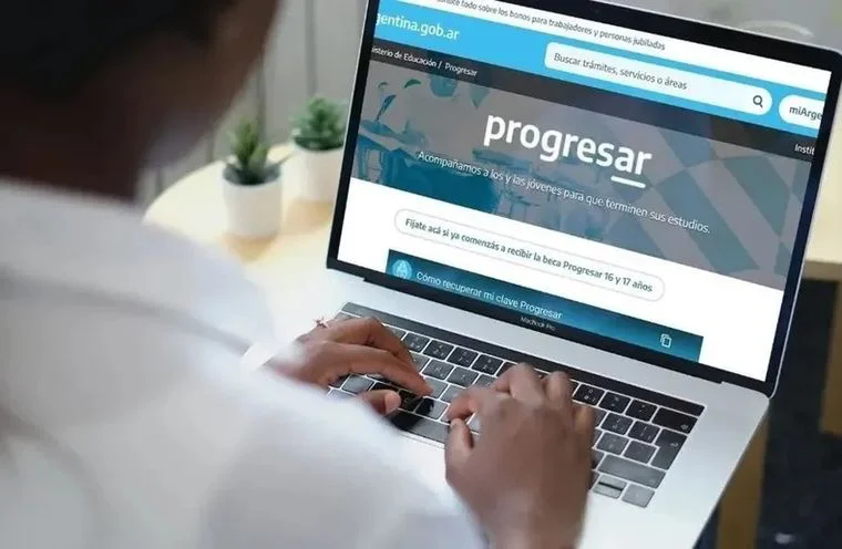 tras-el-fallo-la-justicia-reclamaque-se-ordene-al-gobierno-nacional-actualizar-los-montos-las-becas-progre...blecidas-la-ley-27726-y-se-garanticen-condiciones-adecuadas-inscripcion-difusion-y-acompanamiento-los-y-las-beneficiarias-