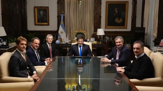 javier-milei-pierpaolo-barbieri-casa-rosada