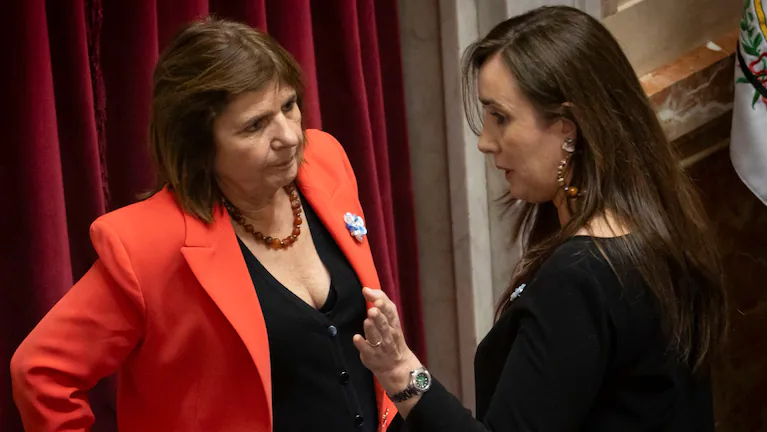 patricia-bullrich-y-victoria-villarruel-tendran-este-jueves-sesion-en-el-senado-foto-naclaudio-fanchi-BS4ULUG5XBDK7KC7TYPDRHLGM4