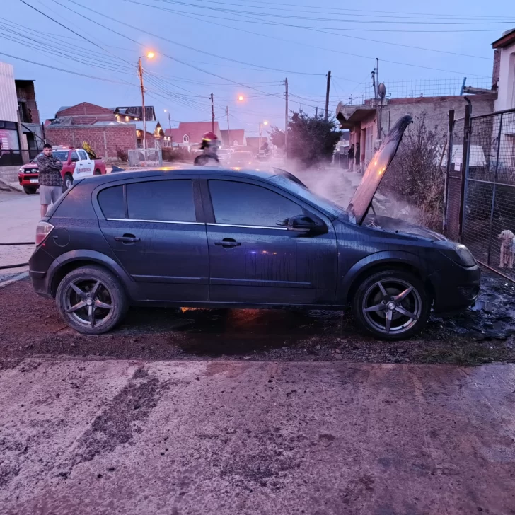 incendio-auto-calafate2-728x728