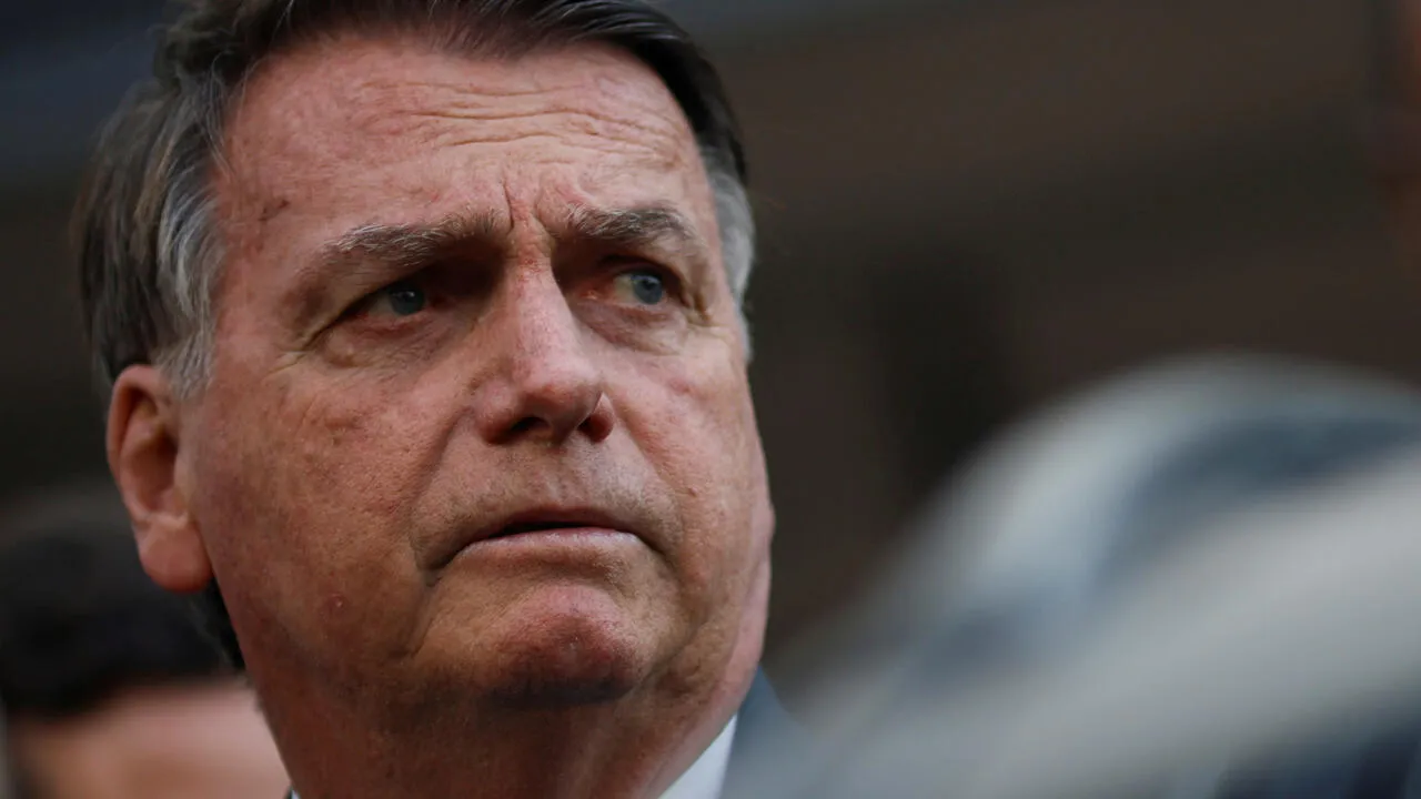 w1280-p16x9-2023-08-18T164210Z_857641372_RC2W12AJRG1E_RTRMADP_3_BRAZIL-BOLSONARO