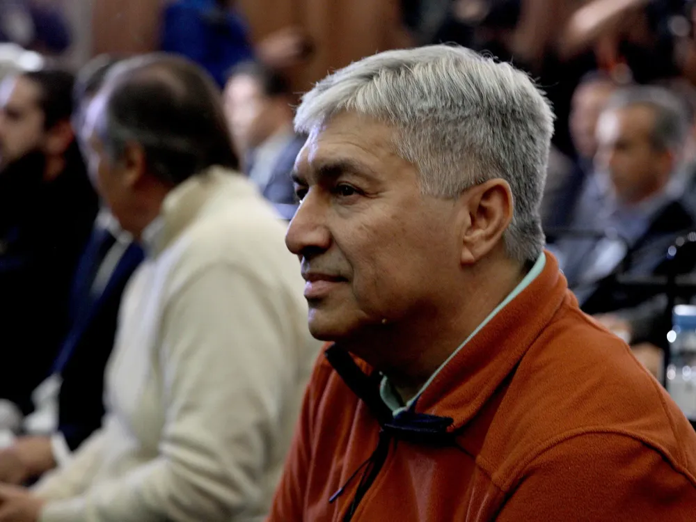 pbyI1bCq9_2000x1500__1