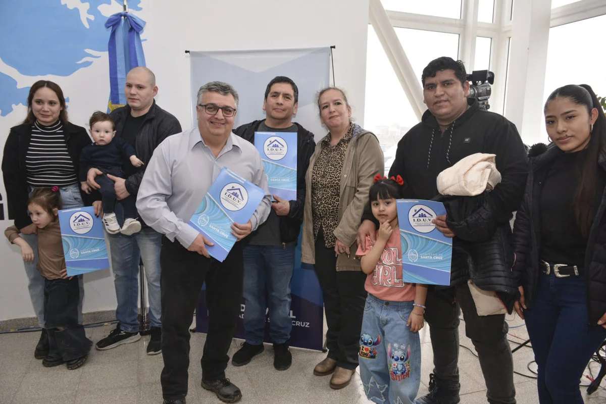 20260827_IDUV_ENTREGA_25_TERRENOS-8
