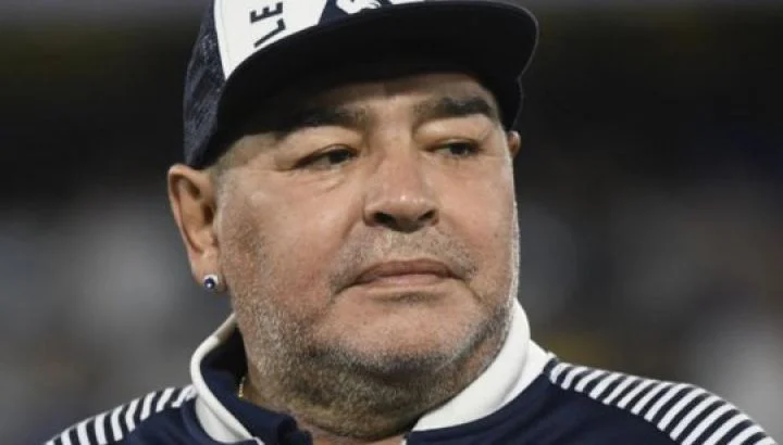 diego-armando-maradona-1060832