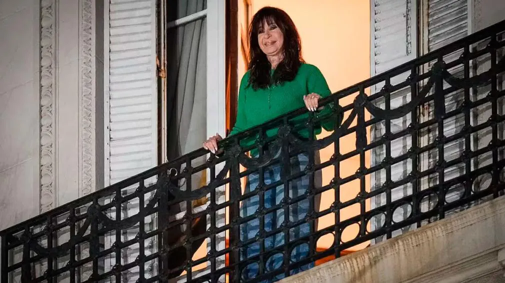 1010x567_cristina-balcon-520792-105115