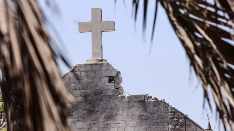 vista-de-los-danos-en-la-unica-iglesia-catolica-de-gaza-tras-el-ataque-israeli-foto-cortesiathe-israel-times-VDNWXASIAVE2TL3F5QCSERUA6Q