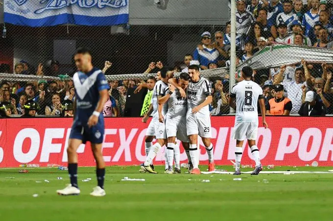 Central Córdoba Vélez