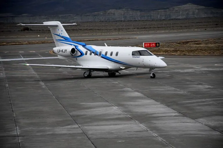avion-3-768x512
