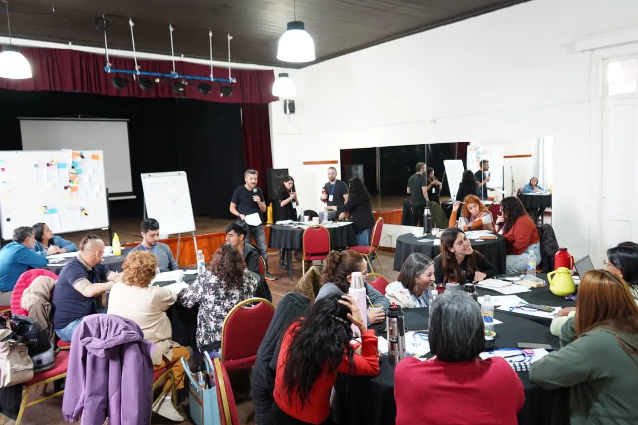 fb79d5cd-7601-4f43-ac63-7cdba4104c5f