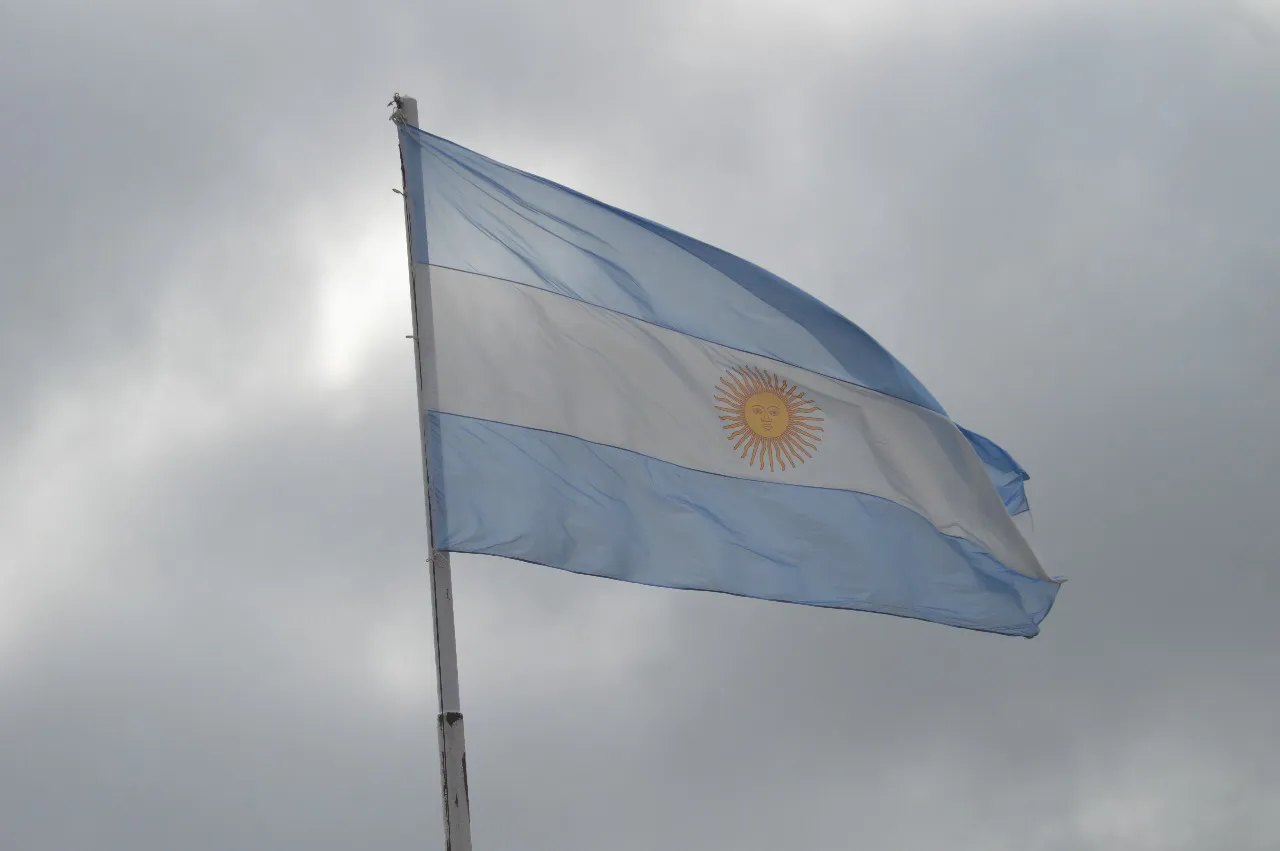 42f2f8401dce4b19e548281b5b17df9f0ccd662b