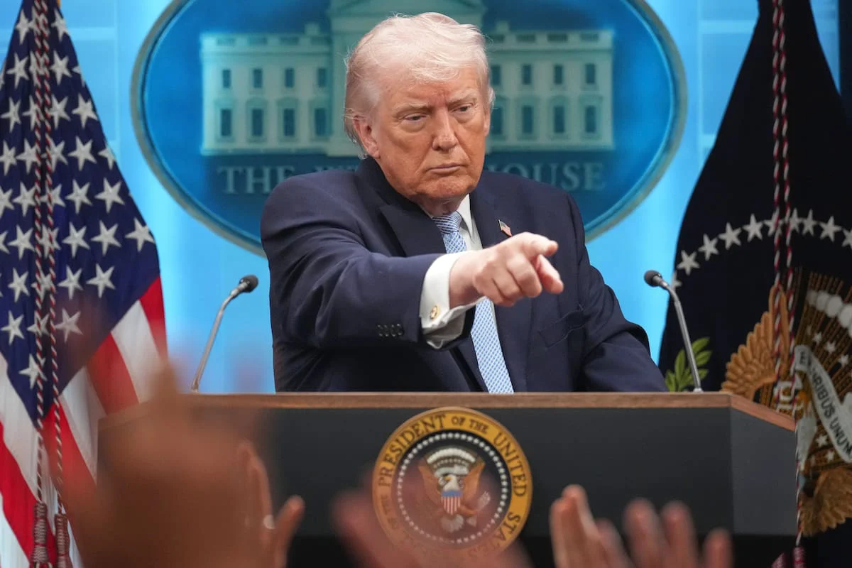 trump-amenaza-con-imponer-peajes-en-el-estrecho-PC2BJGD6GNDTTNW4U35HQU2ATU