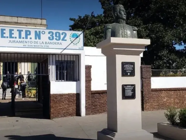 escuela-secundaria-juramento-la-bandera-rosariowebp