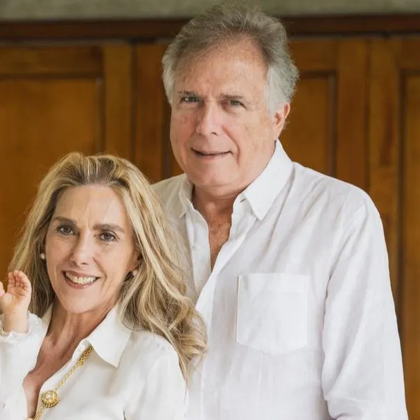 Roberto Baldo y esposa