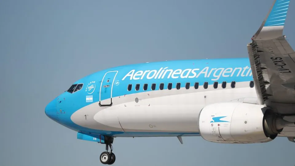 aerolineas-argentinas-efe-960x540