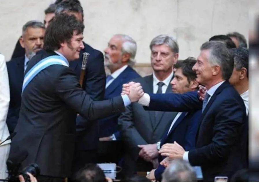 4ee64194-bd18-4594-9b5d-7cc955cb12de