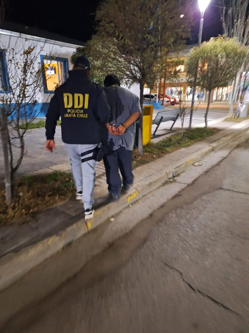 eb8dd27f-212b-4377-a063-eb12979ba533