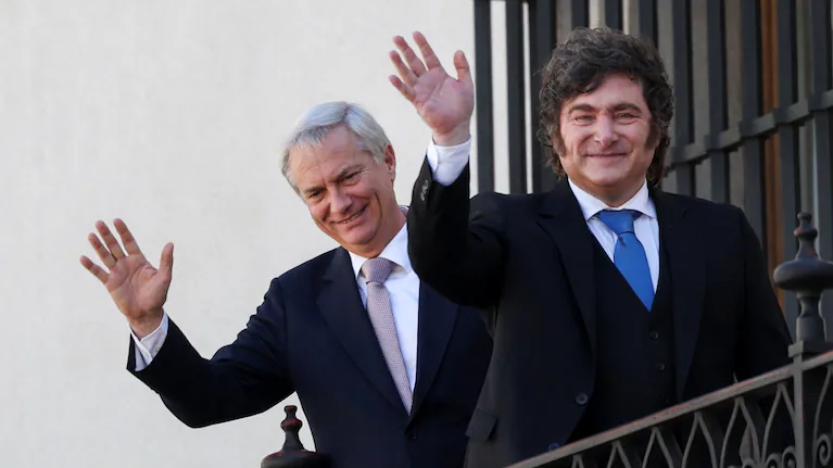 un-ministro-de-kast-critico-duramente-a-javier-milei-por-la-obra-publica-foto-reuterspablo-sanhueza-IWSAPMYE6NDCBNWS2AQRZNKDAE