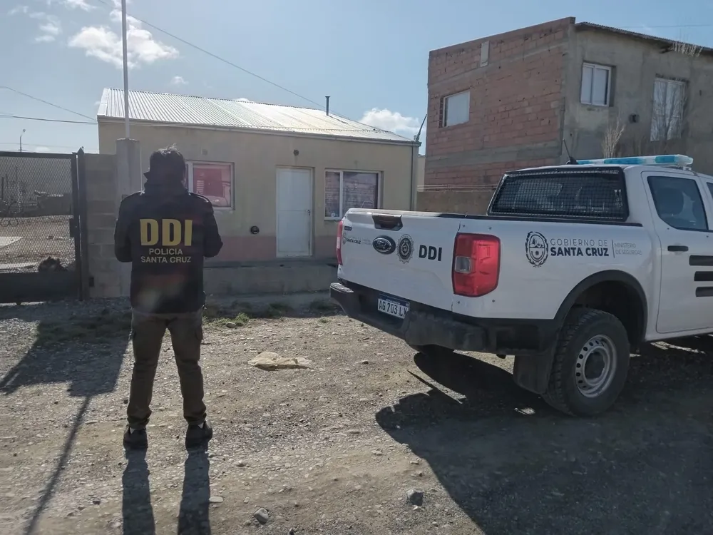 8c5b88c3-c0d5-4c3f-9eea-4ff68a374be0