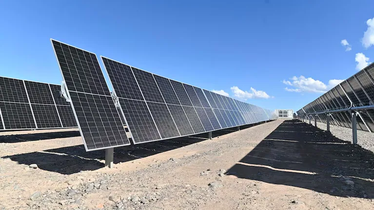 el-ministerio-de-economia-aprobo-la-adhesion-del-proyecto-solar-mas-grande-de-mendoza-al-rigi-foto-gentileza-los-andes-72XHVWHMFNH2NEZ3Q7SDZ2XVE4