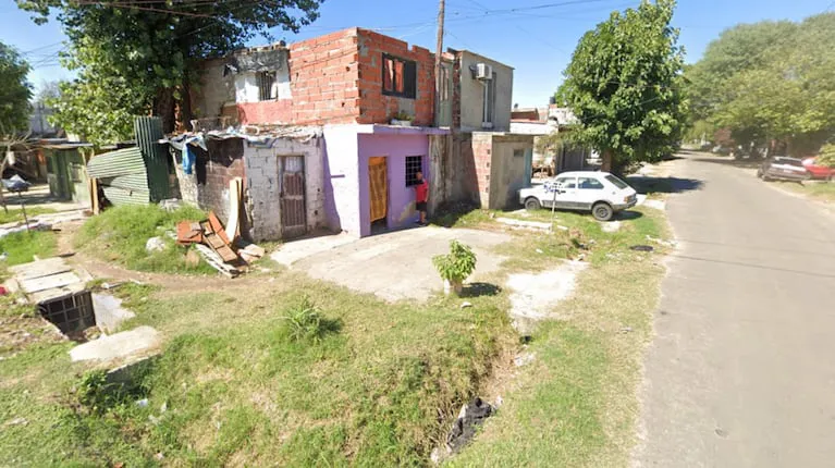 el-primero-de-los-ataques-ocurrio-en-la-interseccion-de-las-calles-servando-bayo-e-ituzaingo-en-la-localidad-de-rosario-foto-google-street-view-K7ASGT7TZNATZNJHPP243BMRLI