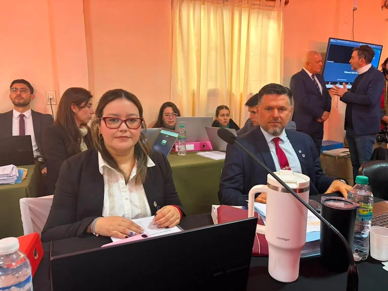 los-fiscales-tamara-pourcel-y-carlos-schaefer-foto-tn-7WQOLVOMVNGF7C5DRFLD7CFL6E