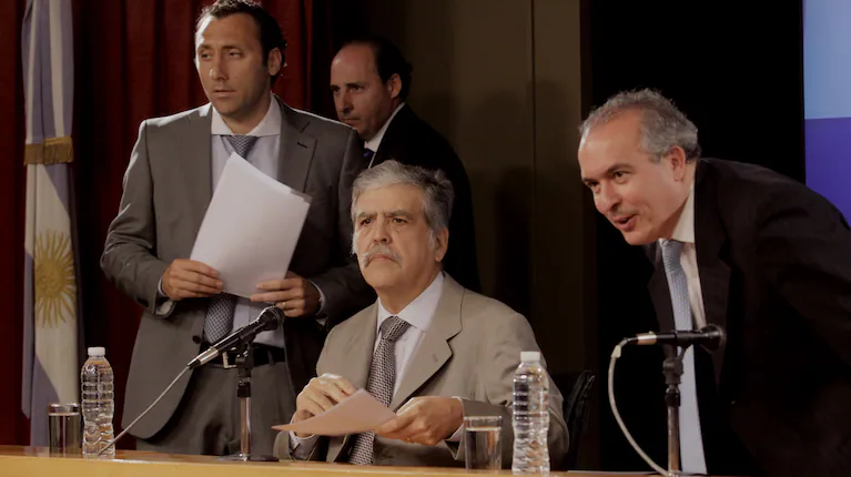 julio-de-vido-y-jose-lopez-cuando-eran-funcionarios-foto-dyn-GILYW4GSBOIQECBTHHVAK7VV6Y