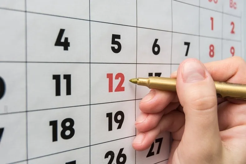 calendario-efemerides-feriado-12jpg