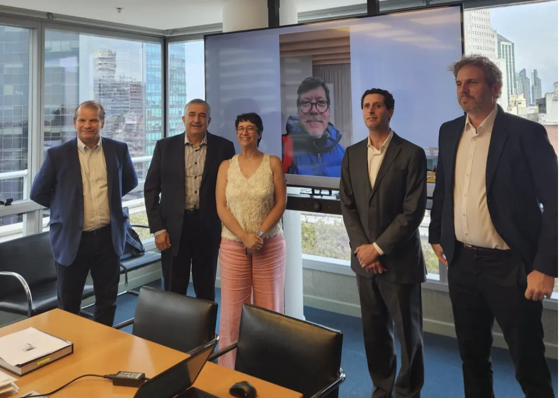 Cabral-Sipetrol-Oblitus