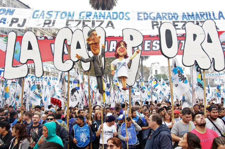 la-campora-2jpg