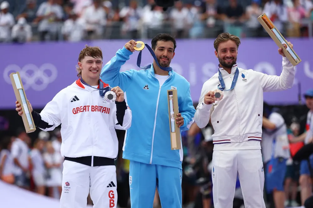 Maligno Torres Medalla Oro