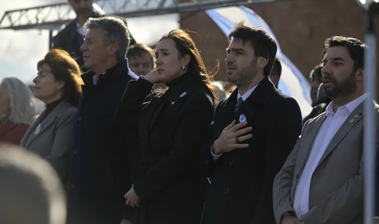 victoria-villarruel-nacho-torres