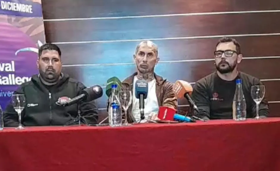 b8e827b8-5bab-4ce3-9cc2-e793c5bb6fd0