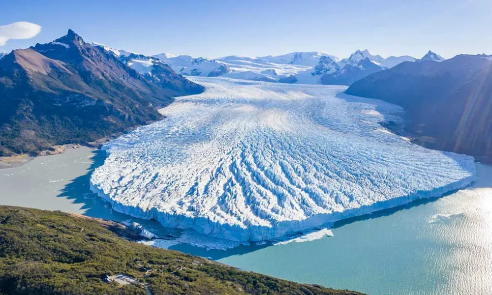 El-Ejecutivo-avanza-por-decreto-sobre-la-Ley-de-Glaciares.webp