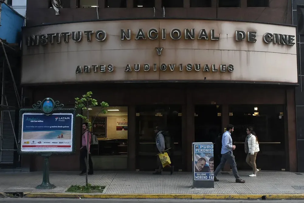 RKW2BS7BPRFWZF2FF26TRS3SSM