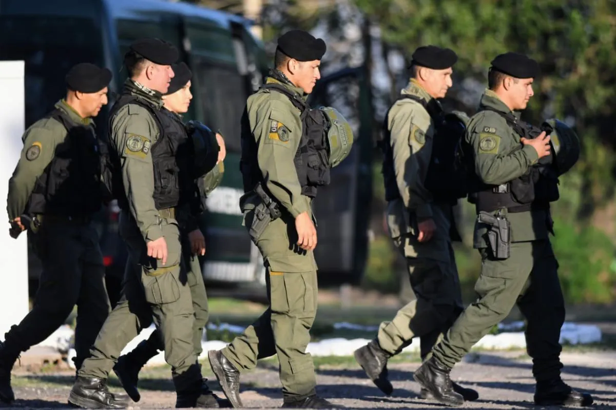 gendarmes-fuerzas-Rosario-marzo-2023