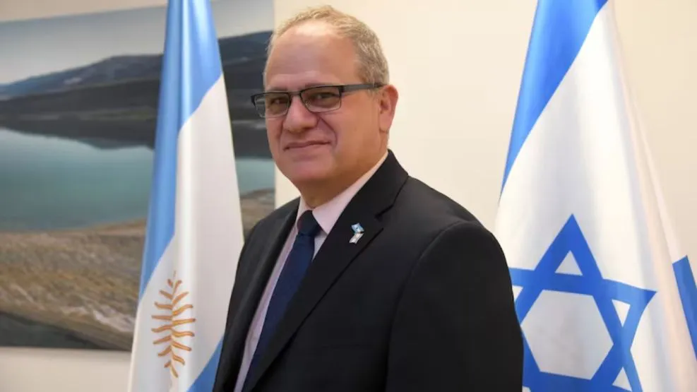 Sela. Embajador israelí