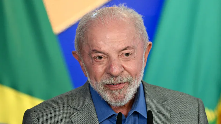 lula-da-silva-celebro-la-aprobaciopn-de-la-reduccion-de-la-jornada-laboral-en-braisl-foto-afpevaristo-sa-JIQDH52XIVDBTMLCSJNZV7FSNY