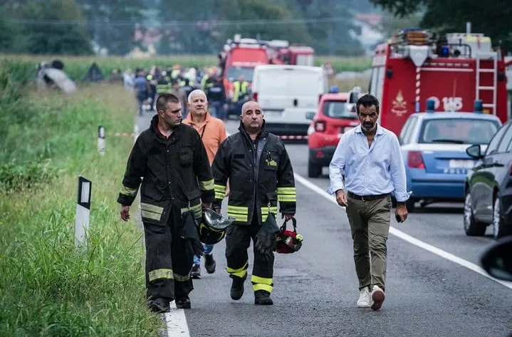 accidente-avion-italia