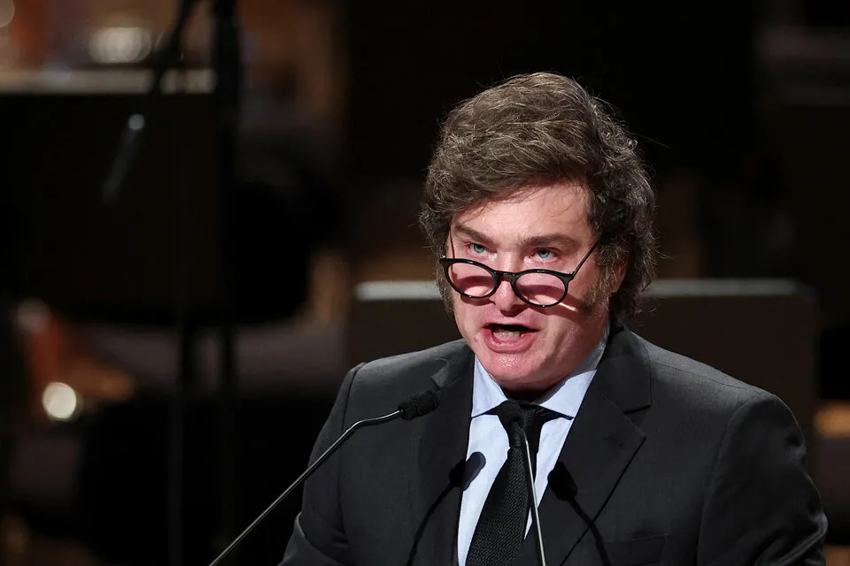 839479-5-a-20-283-29