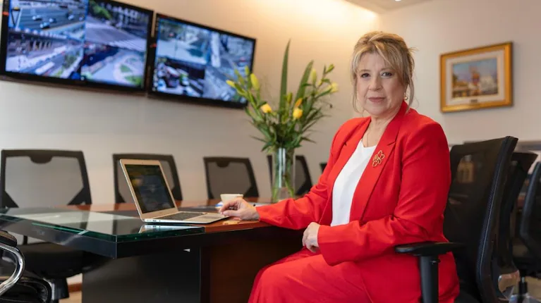 monteoliva-confirmo-que-la-mudanza-de-la-carcel-de-devoto-iniciara-este-ano-y-dio-detalles-del-operativo-por-la-visita-del-papa-foto-ministerio-de-seguridad-ZWCL2GMNNVCIZKFALTULUR22W4