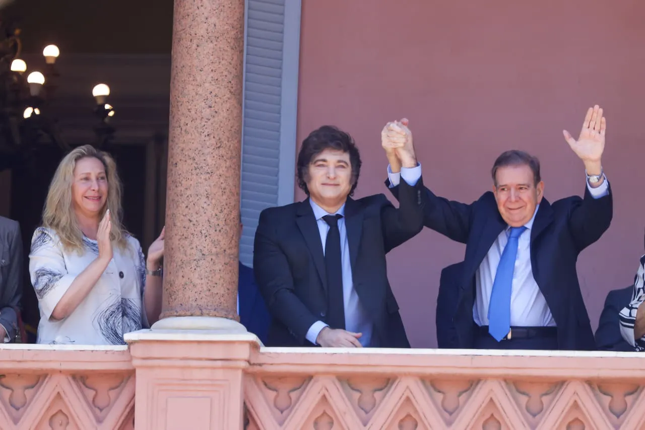 el-presidente-javier-milei-se-reunio-con-el-lider-DDZ53ZXNZBCNHCXXZUVFEUCEM4