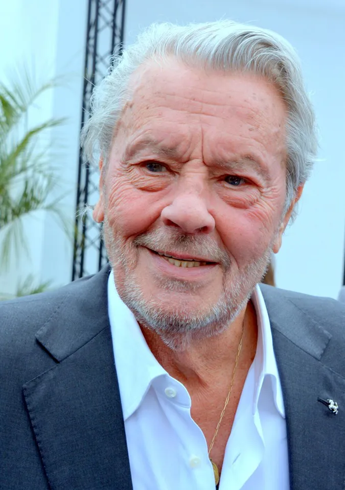 Alain_Delon_Cannes_2019