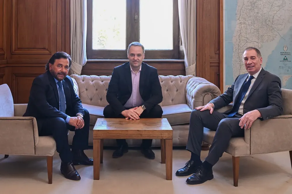 76abc30a-d012-4b41-8545-5b054f47f620