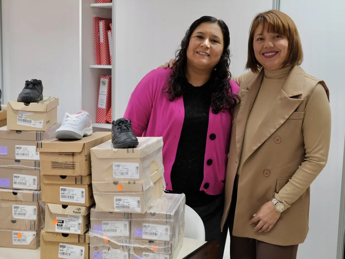 261021-ENTREGA_DE_ZAPATILLAS_CA__AD__N_SECO__8_
