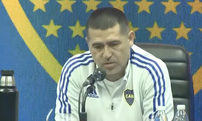Riquelme conferencia
